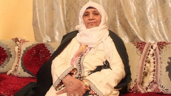 مع الشاعرة الحاجة إزي الكوط الجزء 1/2